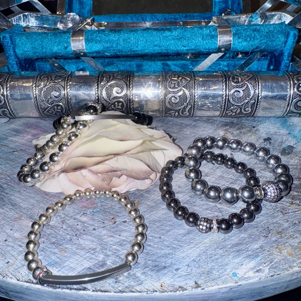 Elegant Silver Bar Hand-Beaded Bracelet